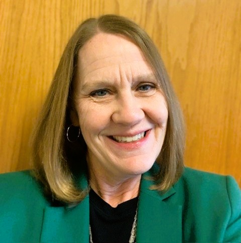 Aurora Arthay Headshot