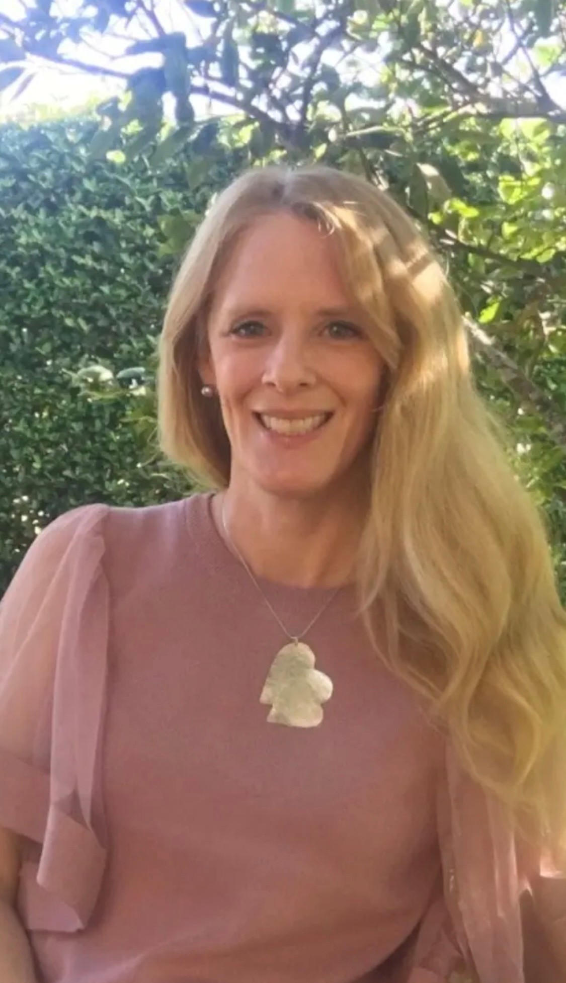 Rebecca Campbell Headshot